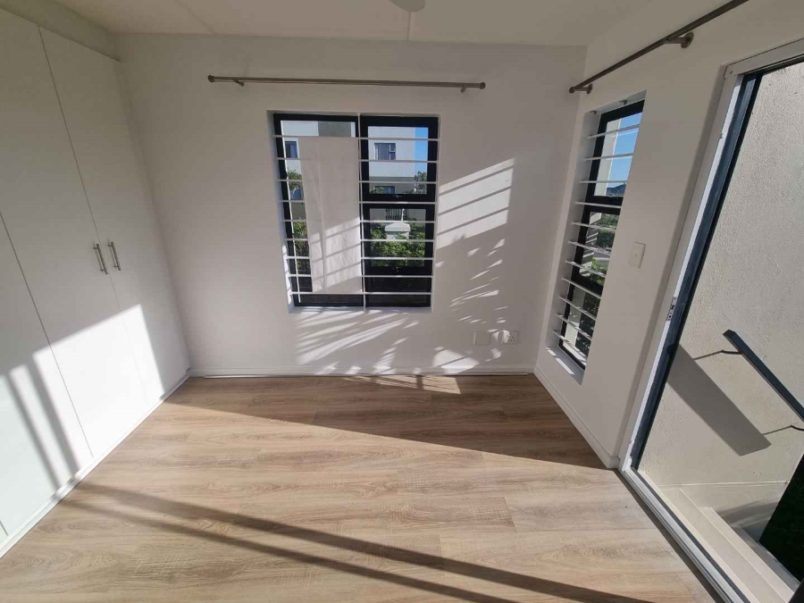 To Let 2 Bedroom Property for Rent in Burgundy Estate Western Cape